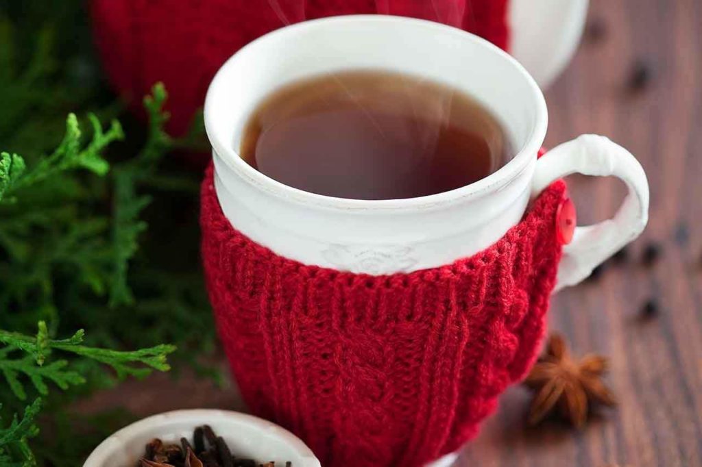 10 Herbal Teas You Should Be Drinking To Survive This Winter